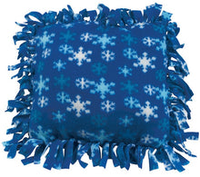 Load image into Gallery viewer, Tied Pillow Craft Winter
