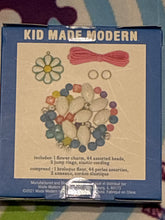 Load image into Gallery viewer, Flower necklace kit
