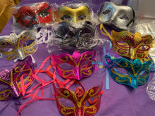 Load image into Gallery viewer, Mardi Gras Mask Craft
